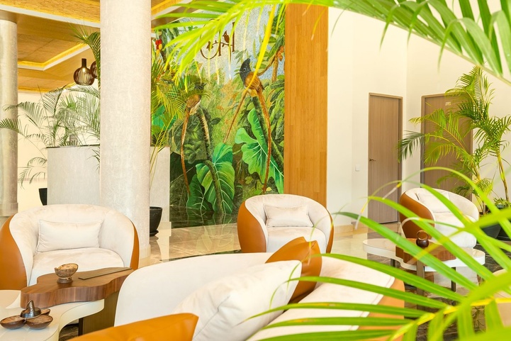 Gardens Hill Resort & Spa