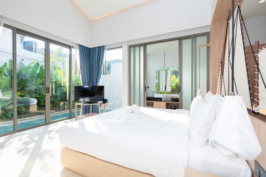 Panwaburi Beachfront Resort