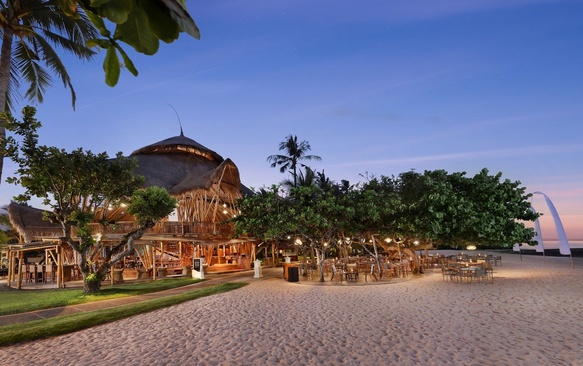 Nusa Dua Beach Hotel & Spa, Bali