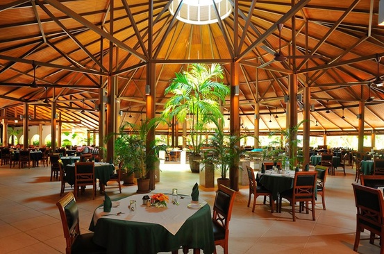 Embudu Village Resort