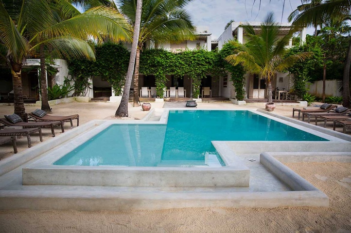 Uzuri Villa - Boutique Hotel
