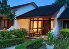 Bandos Maldives Standard Beachfront Rooms