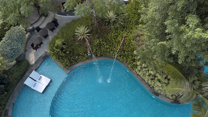 Royal Tulip Springhill Resort