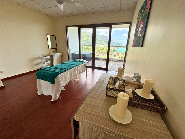 Gardens Hill Resort & Spa