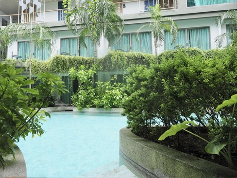Panwaburi Beachfront Resort