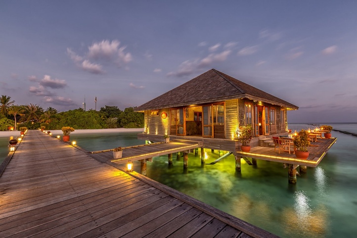 Komandoo Island Resort