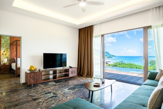 Gardens Hill Resort & Spa