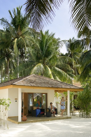 Vilamendhoo Island Resort