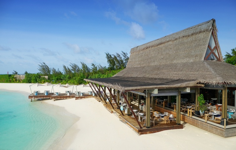 Grand Park Kodhipparu Maldives ресторан на пляже Grand Park Kodhipparu Maldives Ресторан На Пляже