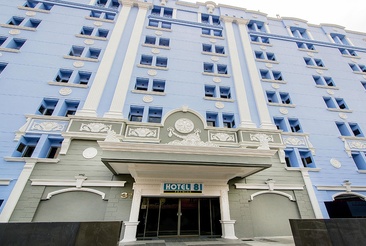 Hotel 81 Premier Star
