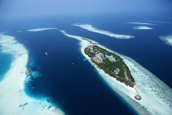 Vilamendhoo Island Resort