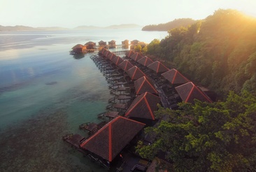 Gayana Marine Resort