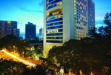 Hotel Maya Kuala Lumpur