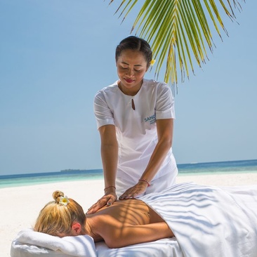 Sandies Bathala Resort