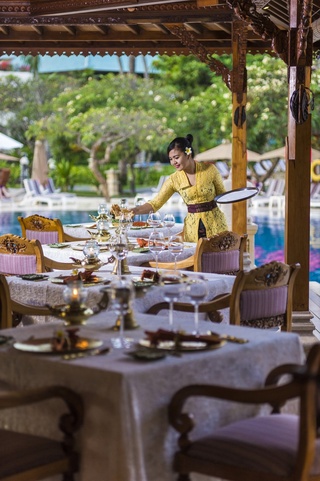 Nusa Dua Beach Hotel & Spa, Bali