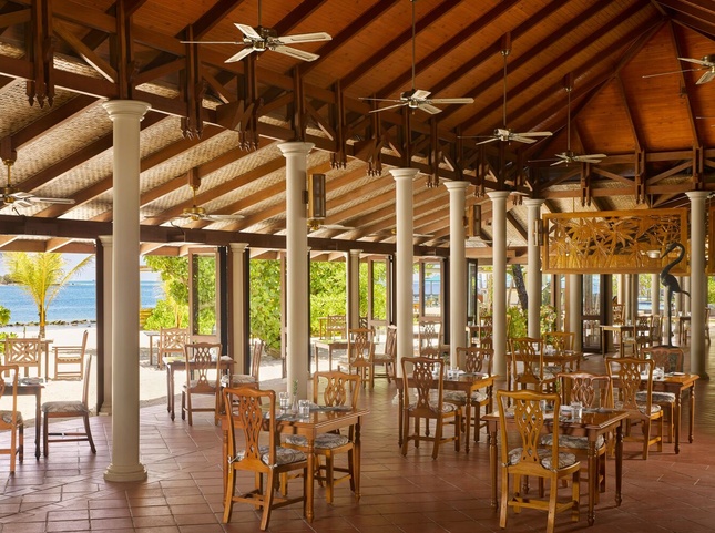 Royal Island Resort & Spa