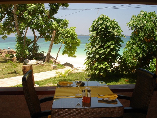 Castello Beach Hotel