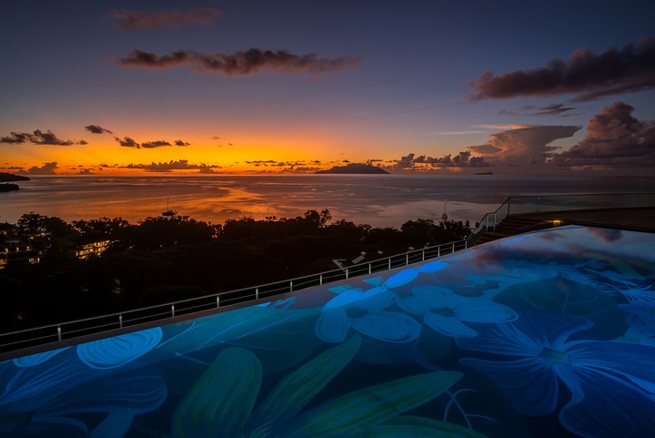 Gardens Hill Resort & Spa