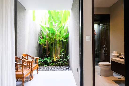 Japa Suites & Villas