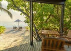 Komandoo Island Resort