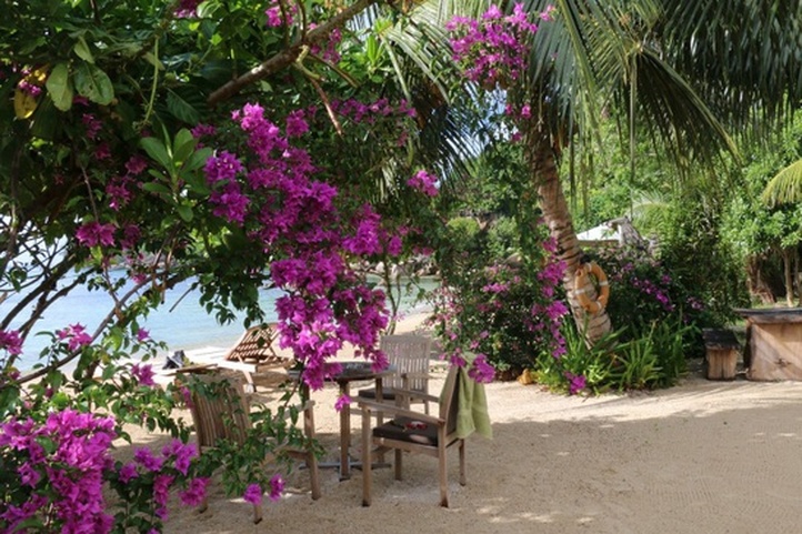 Crown Beach Hotel Seychelles