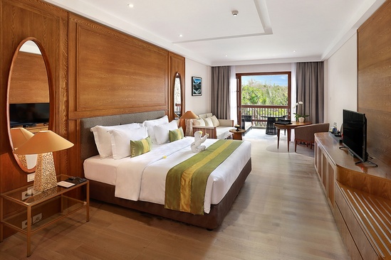 Royal Tulip Springhill Resort