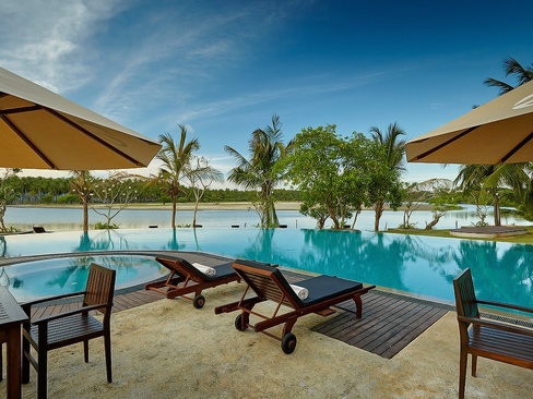 Amaranthé Bay Resort & Spa