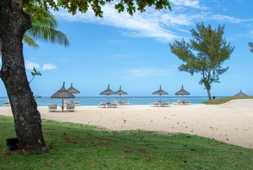 Shanti Maurice Resort & Spa