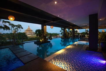 The Waterfront Hotel Kuching