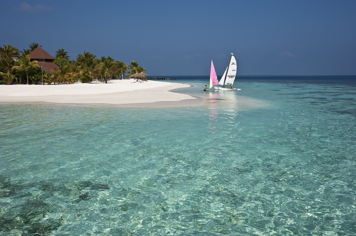 Diamonds Athuruga Beach & Water Villas