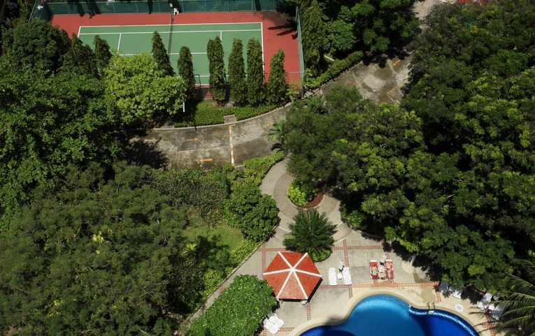 Waterfront Suites Phuket By Centara