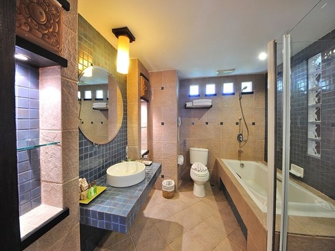 Woraburi Phuket Resort & Spa