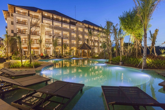 Royal Tulip Springhill Resort