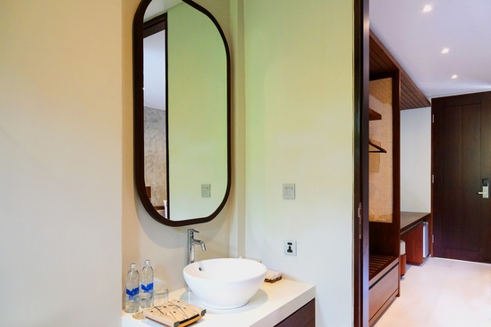 Japa Suites & Villas