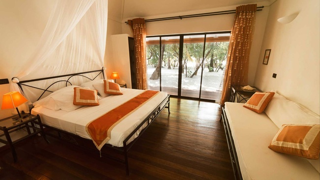 Nakai Maayafushi Resort