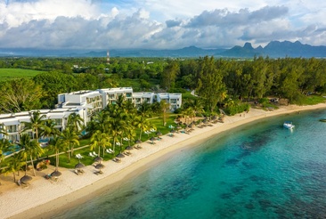 Victoria Beachcomber Resort & Spa