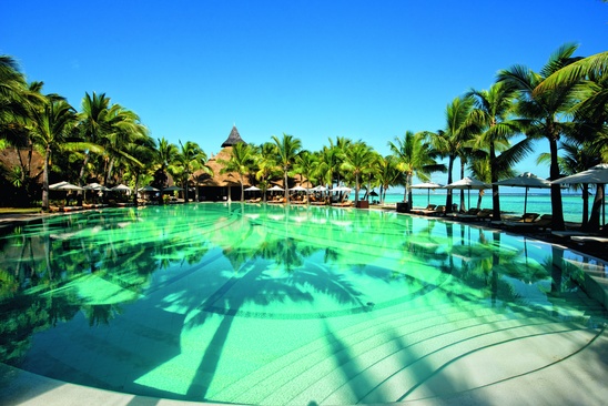 Paradis Beachcomber Golf Resort & Spa