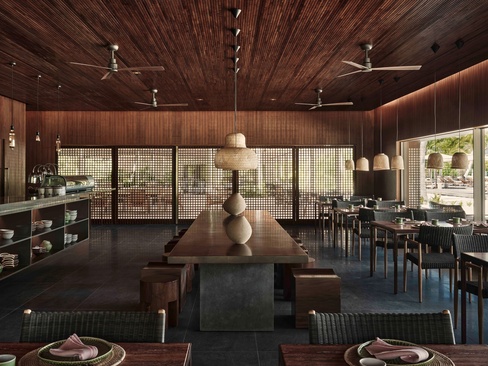 Patina Maldives, Fari Islands