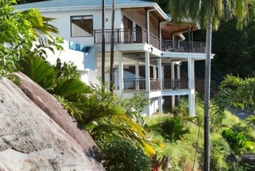 Palm Royal Luxury Villas