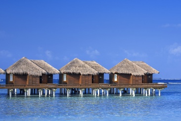 Sheraton Maldives Full Moon Resort & Spa