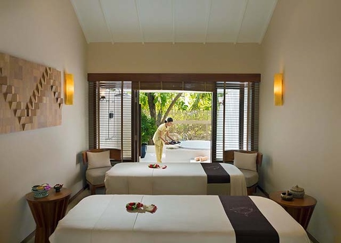 Centara Ras Fushi Resort & Spa Maldives