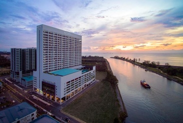 Pullman Miri Waterfront