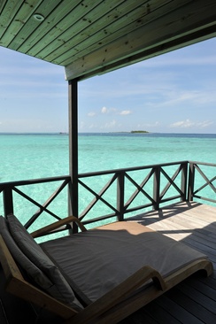 Komandoo Island Resort