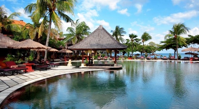 Keraton Jimbaran Resort & Spa