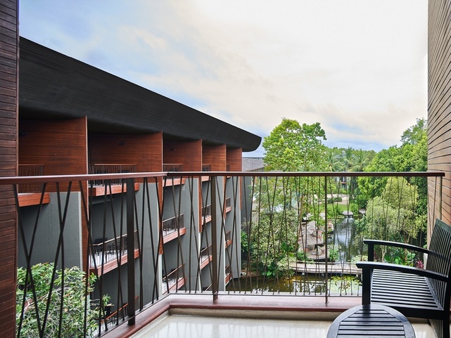 Renaissance Phuket Resort & Spa