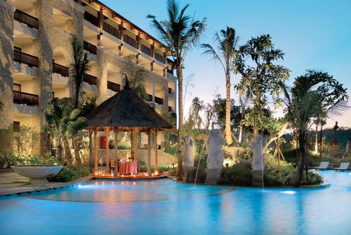 Royal Tulip Springhill Resort