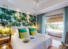 Paradis Beachcomber Golf Resort & Spa