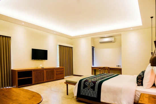 Japa Suites & Villas