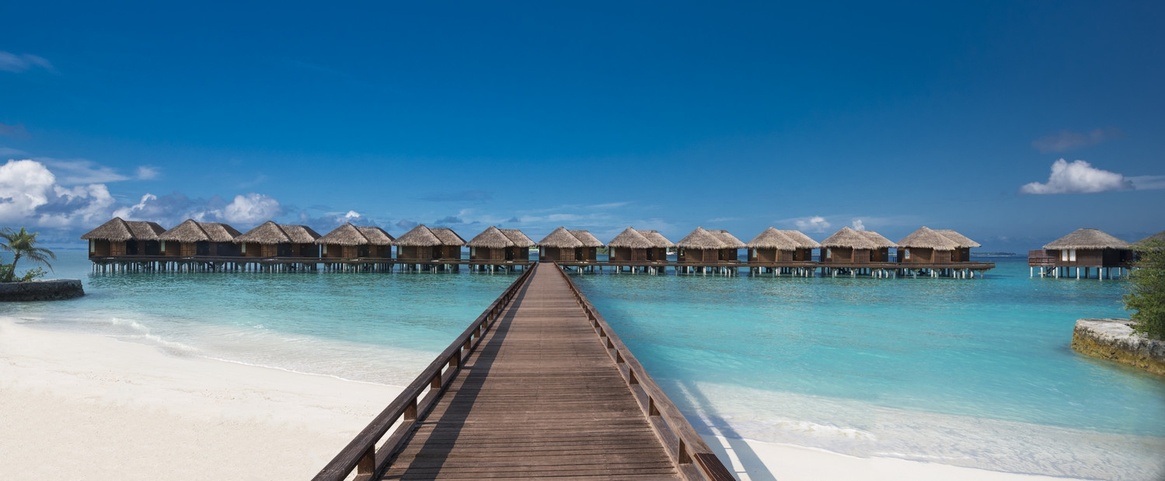 Sheraton Maldives Full Moon Resort & Spa