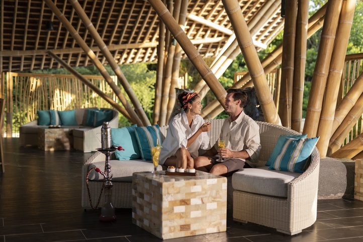 Kuredhivaru Resort And Spa (Ex.Movenpick Resort Kuredhivaru)